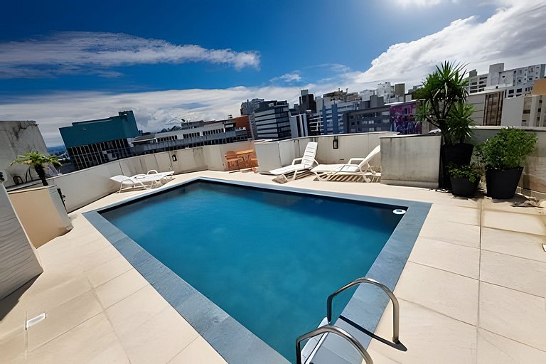 Apto Centro Floripa Piscina Garagem e Ar