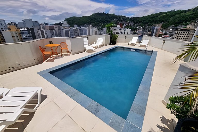 Apto Centro Floripa Piscina Garagem e Ar