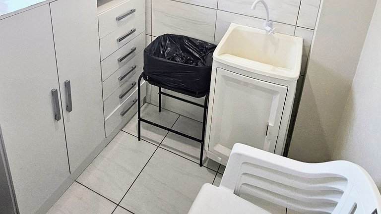 Kitnet Mob, Ar Cond e Vista Para o Mar - Kit 1