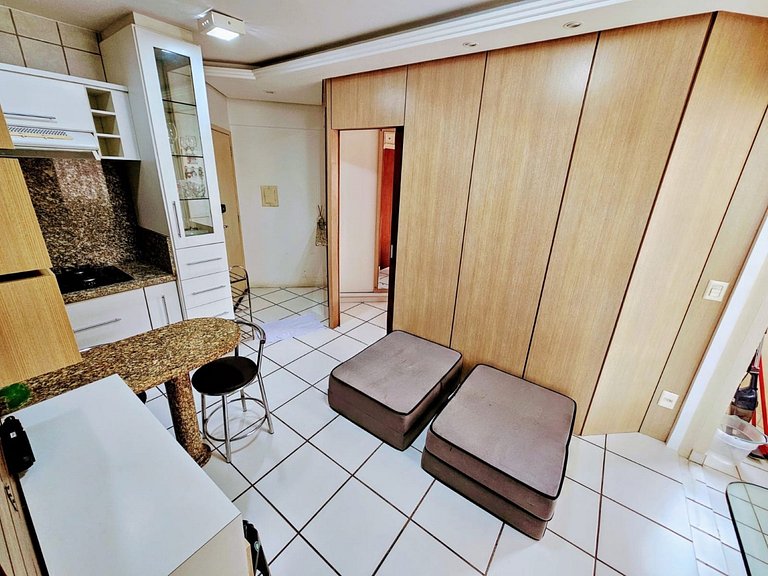 Apto Centro Floripa Piscina Garagem e Ar